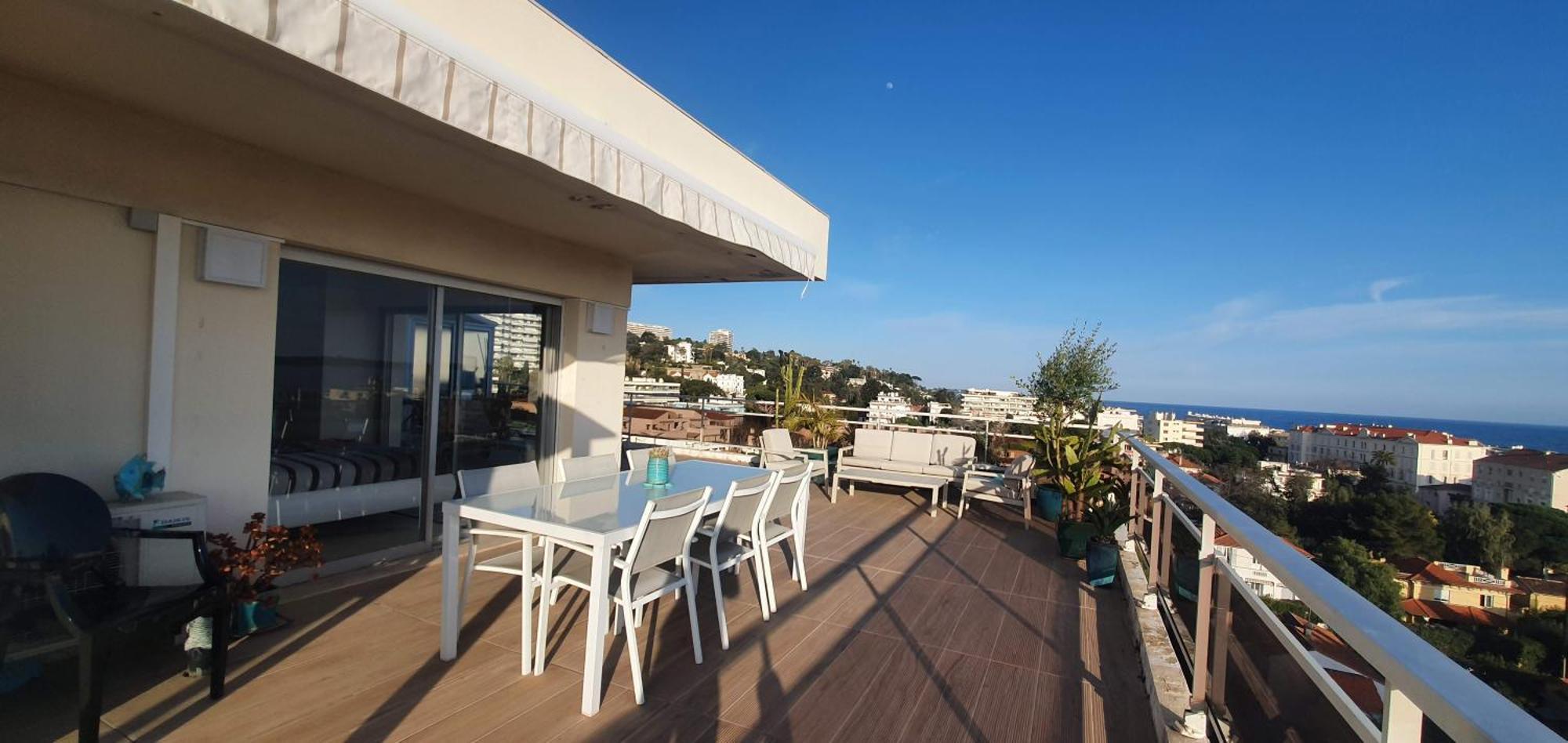 Villa Sur Le Toit - Vue Mer Exceptionnelle Кан Екстериор снимка