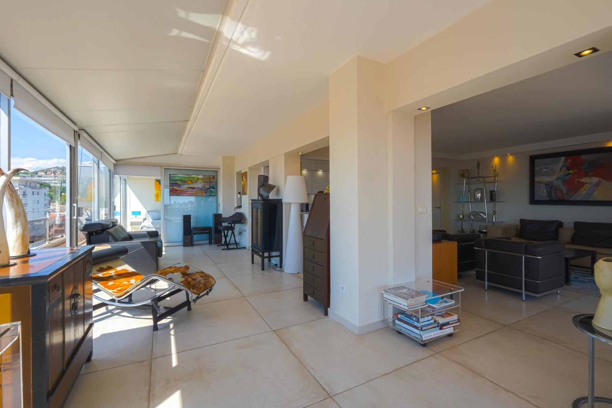 Villa Sur Le Toit - Vue Mer Exceptionnelle Кан Екстериор снимка