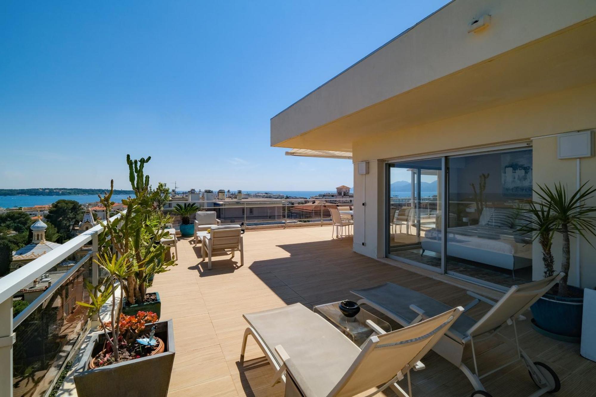 Villa Sur Le Toit - Vue Mer Exceptionnelle Кан Екстериор снимка